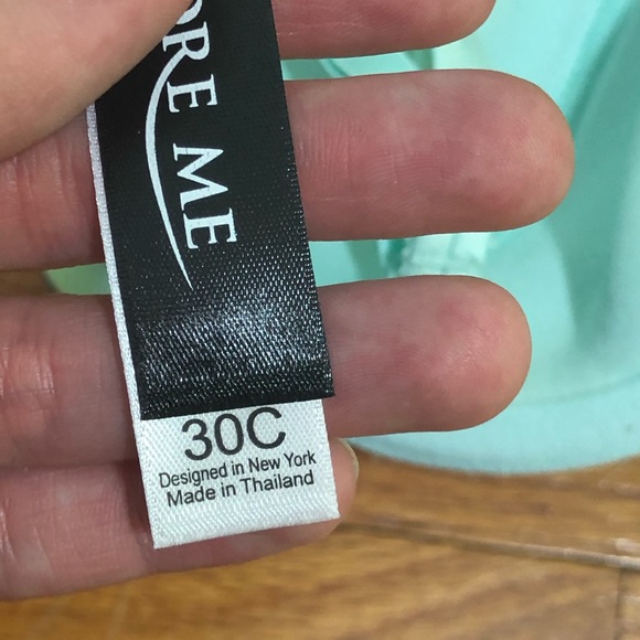 Clea Contour - Picture 8 of 8